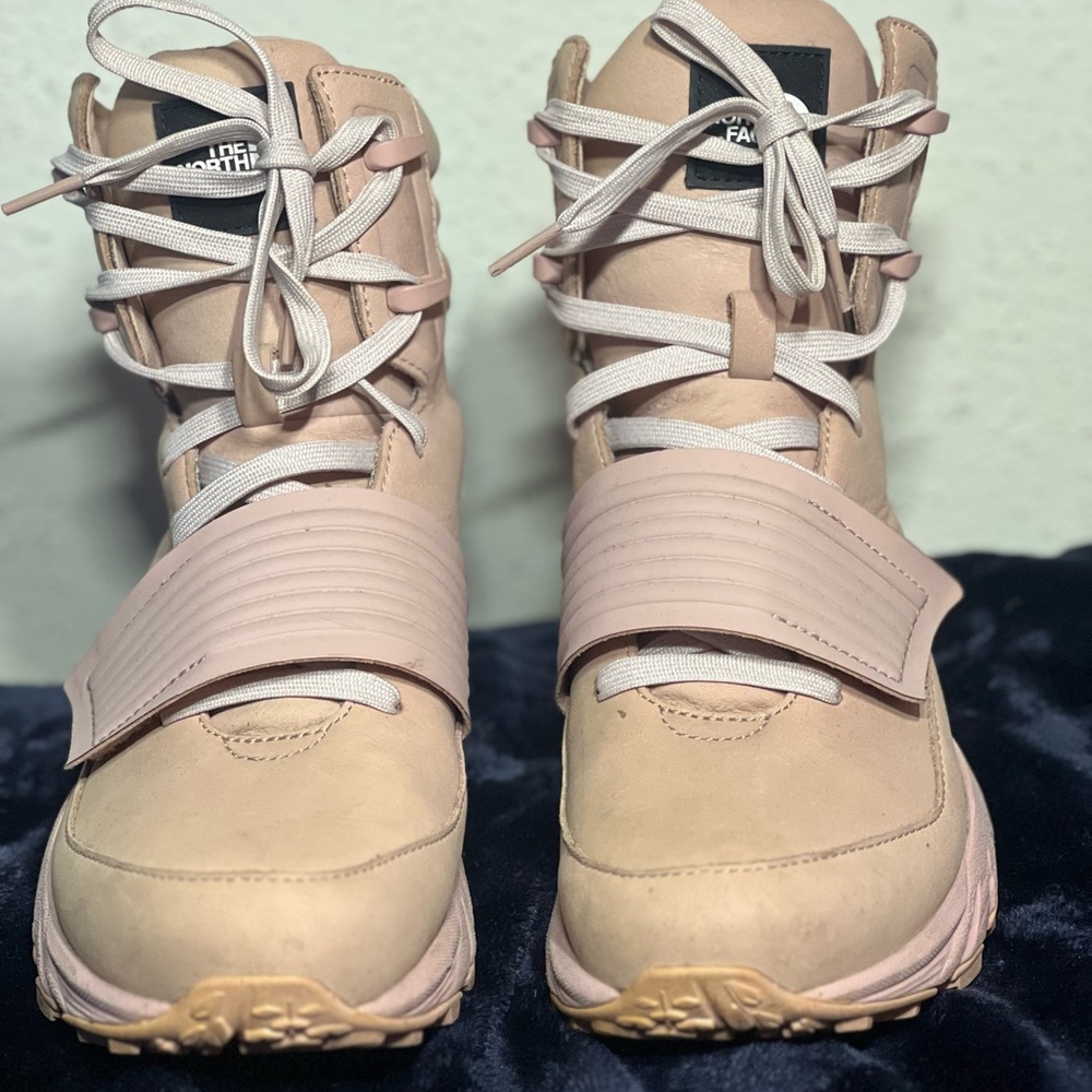 The North Face Pink Leather boots